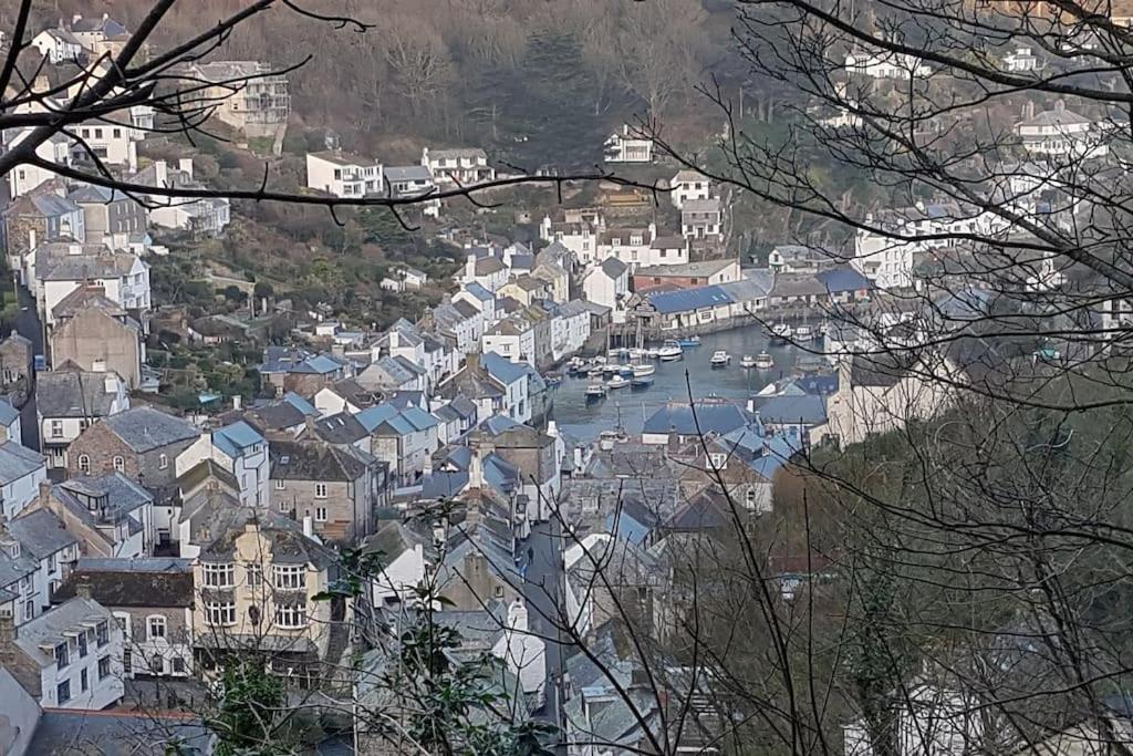 Bijou Coastal Apartment In Polperro With Onsite Parking Exterior photo